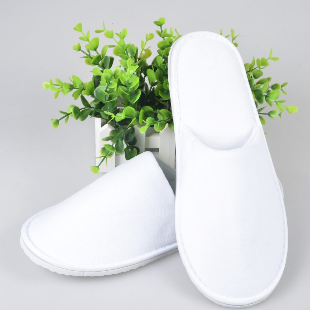 disposable slippers wholesale