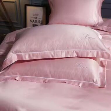 Luxury embroidered ultra-soft pillow and pillowcase set for hotel linen