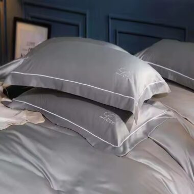 Luxury embroidered ultra-soft pillow and pillowcase set for hotel linen