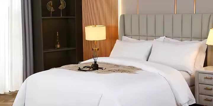 Premium 100% Cotton Hotel Bedding Set with White Duvet and Pillowcases
