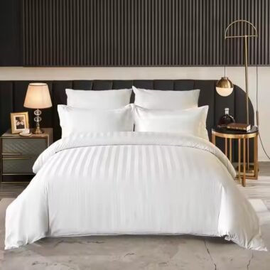 White Luxury 100% Cotton Hotel Duvet and Cover Set