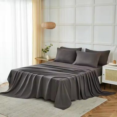 Soft and Smooth Luxury Hotel Bedding Set in White – Wholesale Bed Linen