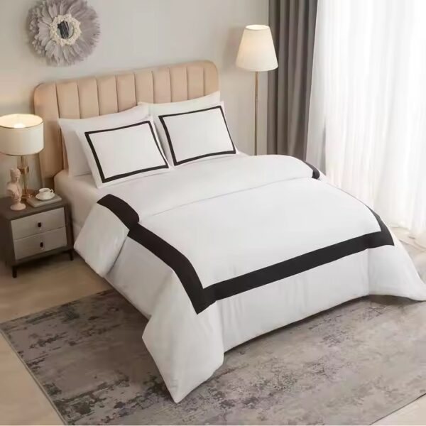 Ultra Soft Silky Luxury Hotel Bedding Set – Premium Bed Linen (7) High-quality silky soft luxury hotel bedding set in a 5-star guest room