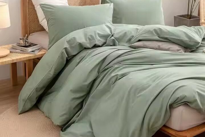 Washed Cotton Duvet & Duvet Cover Set for Hotels – Soft and Durable 100% Washed Cotton Hotel Duvet and Cover Set – Ultra Soft and Breathable