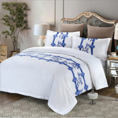 High-quality hotel fitted sheets with elastic corners for secure fit