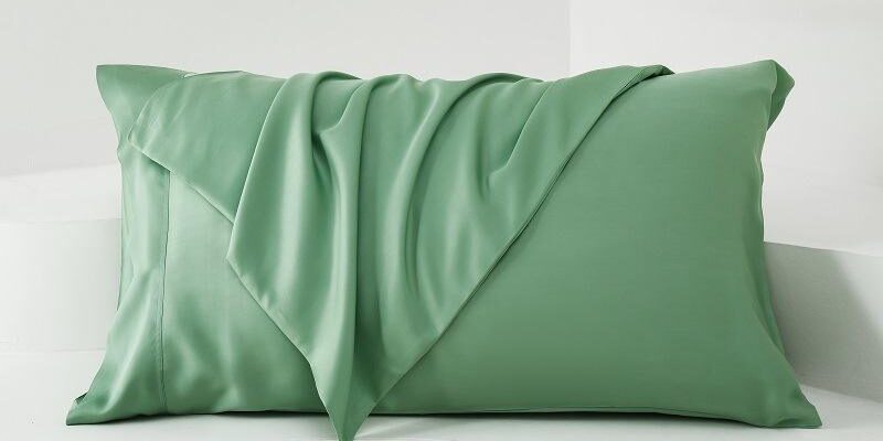 Eco-friendly breathable bamboo fiber pillowcase for hotel use