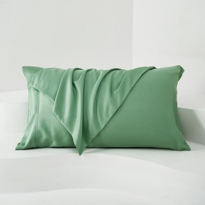 Eco-friendly breathable bamboo fiber pillowcase for hotel use