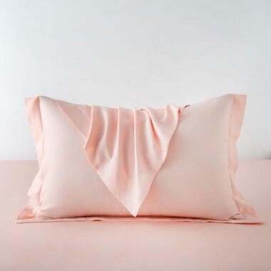 Eco-friendly breathable bamboo fiber pillowcase for hotel use