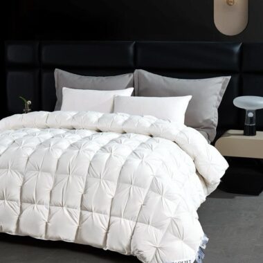 Fluffy warm winter hotel duvet with high loft and comfort