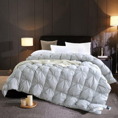 Fluffy warm winter hotel duvet with high loft and comfort