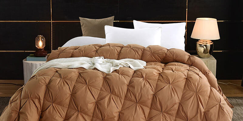 Fluffy warm winter hotel duvet with high loft and comfort