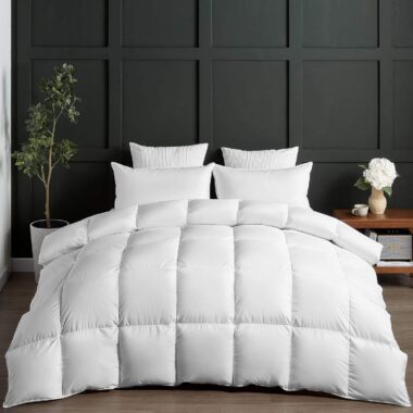 High quality white goose hotel duvet with premium loft