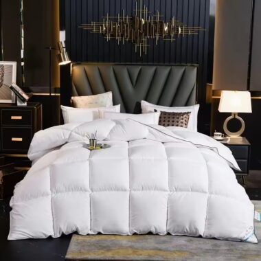 Luxury goose down hotel duvet with soft high loft filling