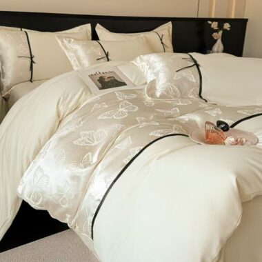Luxury jacquard hotel bedding set with refined woven texture