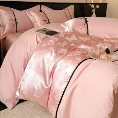 Luxury jacquard hotel bedding set with refined woven texture