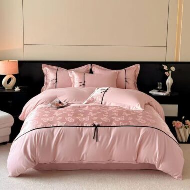 Luxury jacquard hotel bedding set with refined woven texture