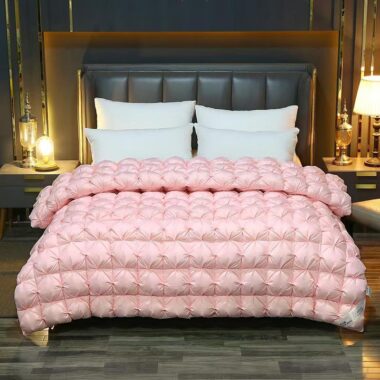 Thick luxury warm hotel duvet for premium bedding comfort