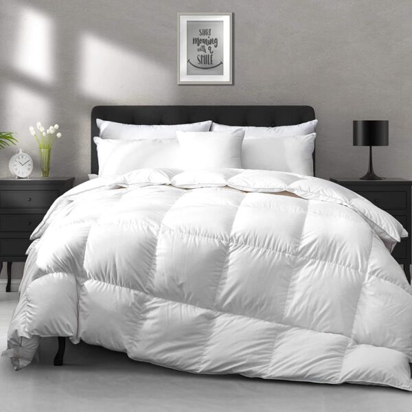 Luxury warm hotel duvet with soft premium insulation