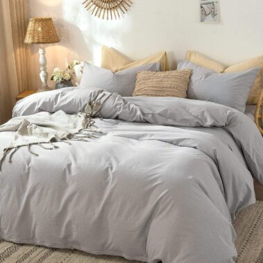 Modern solid color hotel bedding set breathable and durable