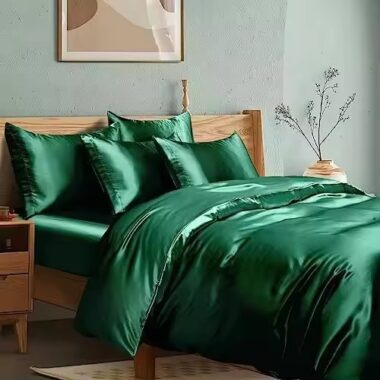 Oversized satin hotel bedding set with smooth luxury finish