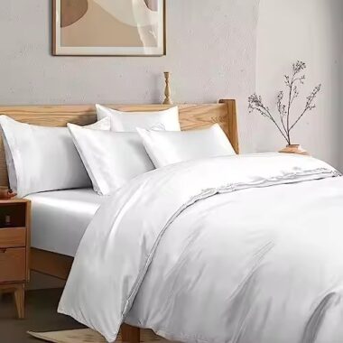 Oversized satin hotel bedding set with smooth luxury finish