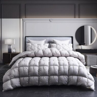 Professional thick warm hotel duvet with durable insulation