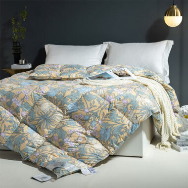 Soft breathable oversized hotel duvet with lightweight loft