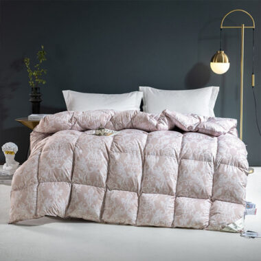 Soft breathable oversized hotel duvet with lightweight loft