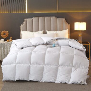 Thick winter hotel duvet with warm insulating loft