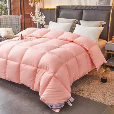 Fluffy warm winter hotel duvet with soft insulating loft