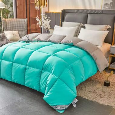 Fluffy warm winter hotel duvet with soft insulating loft