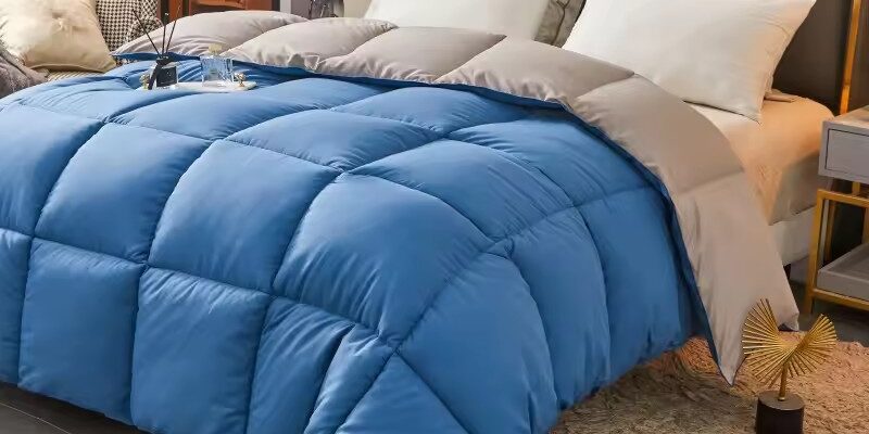 Fluffy warm winter hotel duvet with soft insulating loft